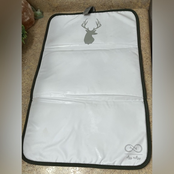 Itzy Ritzy Cole's Boss Diaper Bag Backpack - Picture 9 of 16